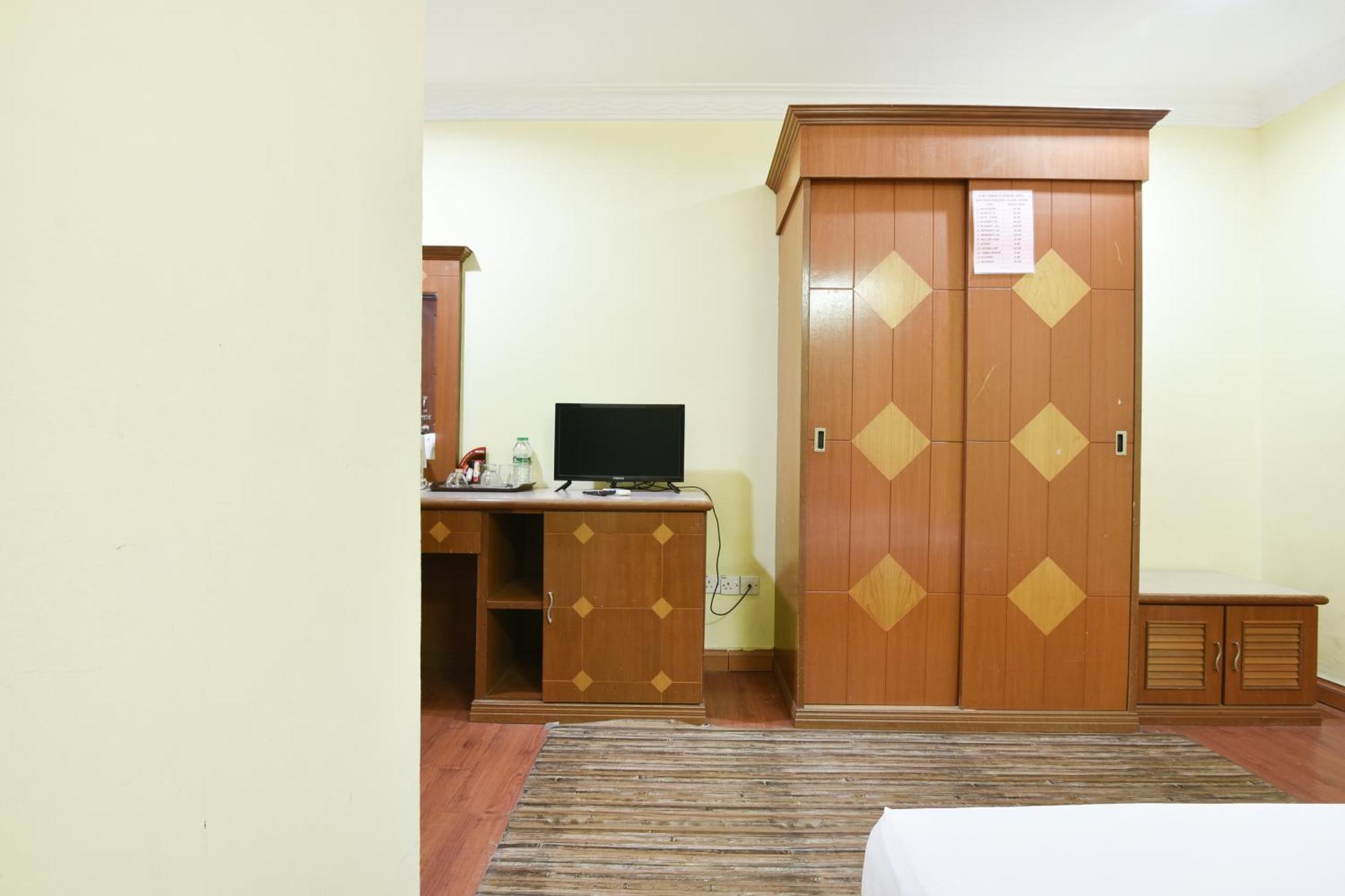 Hotel O Kota Bharu Near War Museum Formerly Azam Hotel Extérieur photo